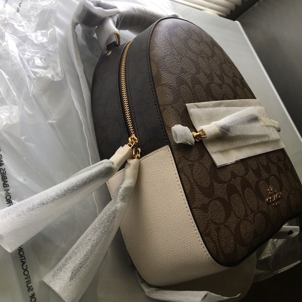 🔥RETIRED😍Coach Jordyn Backpack In Signature Canvas PRICE FIRM - Picture 9 of 11
